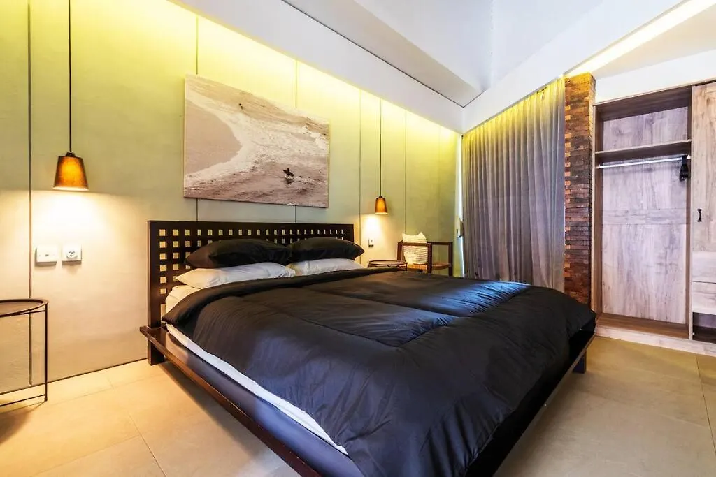 Serenity In Simplicity - 4Br Private Villa Canggu  Indonesia