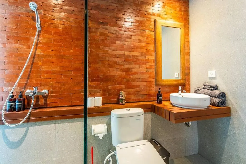 Serenity In Simplicity - 4Br Private Villa Canggu  0*, Canggu (Bali)