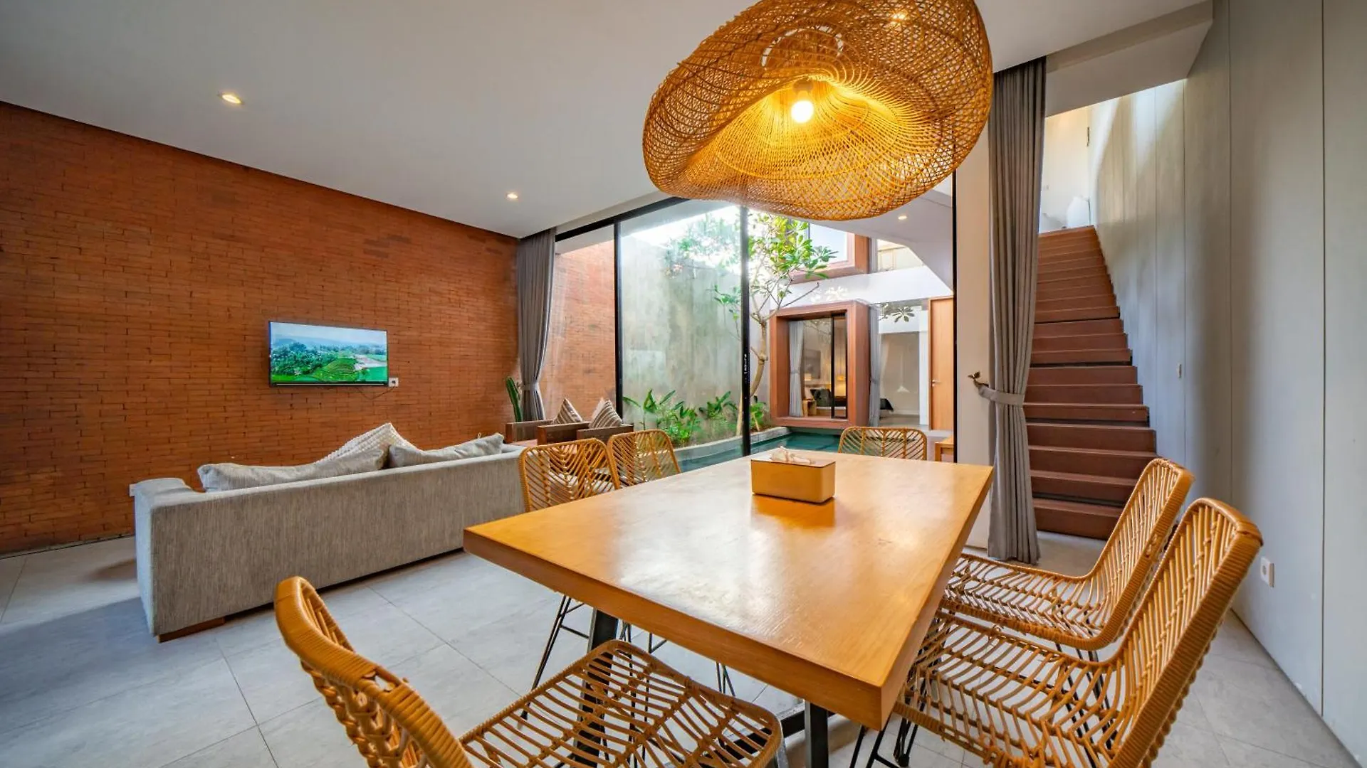 Serenity In Simplicity - 4Br Private Villa Canggu  Indonesia